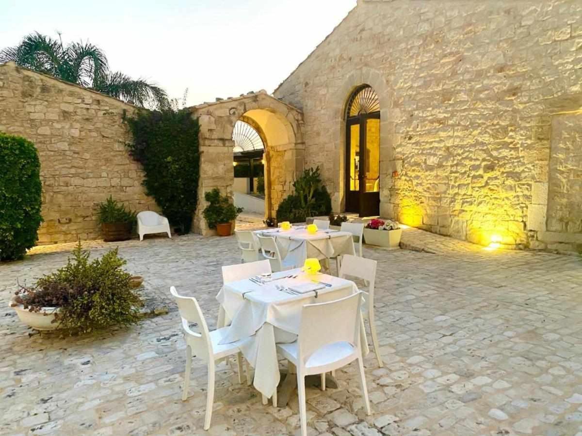 Torre Dantona Country Suites Pozzallo Εξωτερικό φωτογραφία
